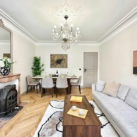 Gare Du Nord - Prestige Family For 6 Paris